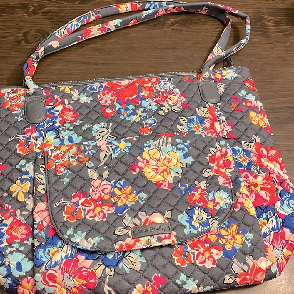 NWT North South Tote Pretty Posies